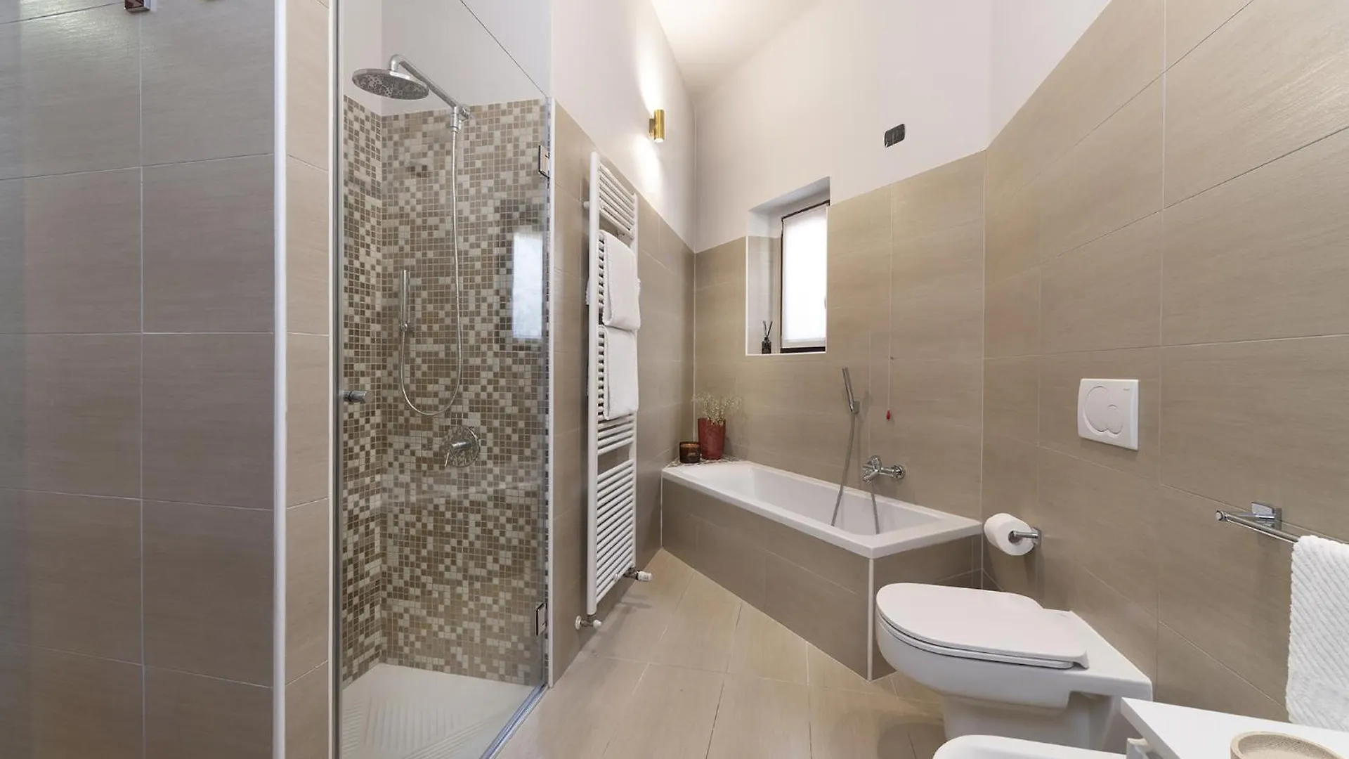 Fifty Eight Suite Milan Montenapoleone Two Bedrooms Apartment