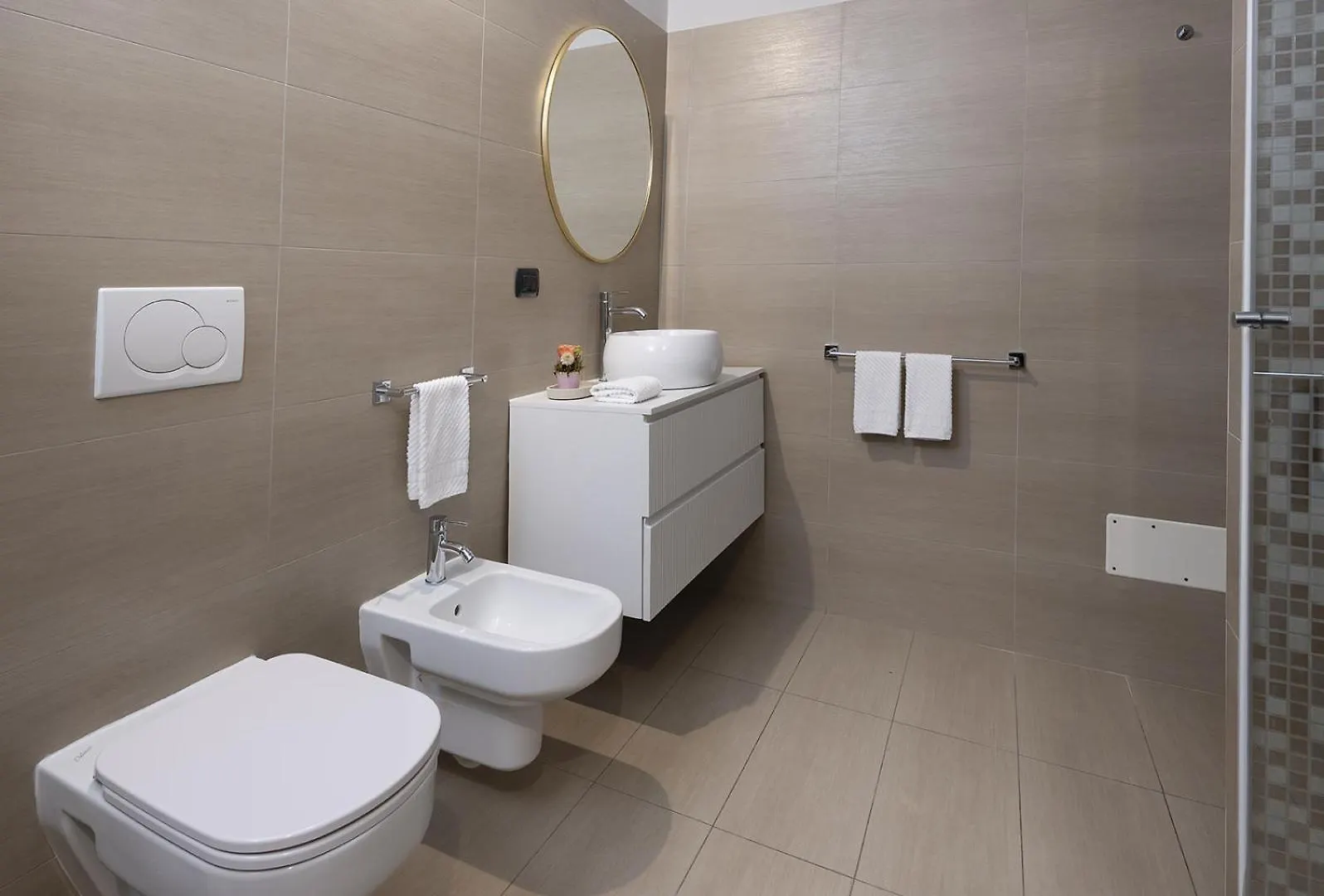 Apartment Fifty Eight Suite Milan Montenapoleone Two Bedrooms